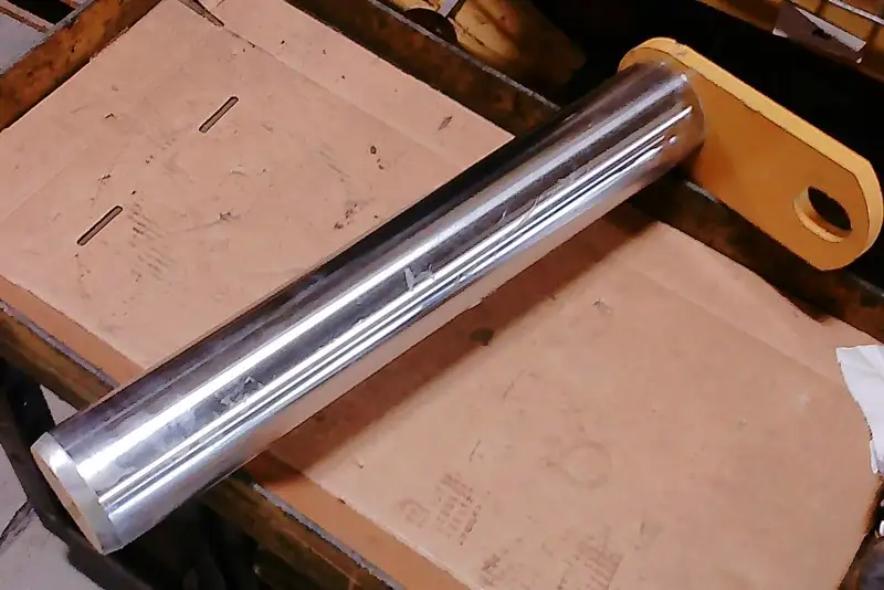 Bucket Linkage Pin 3.5" Dia X 21.97" Long image