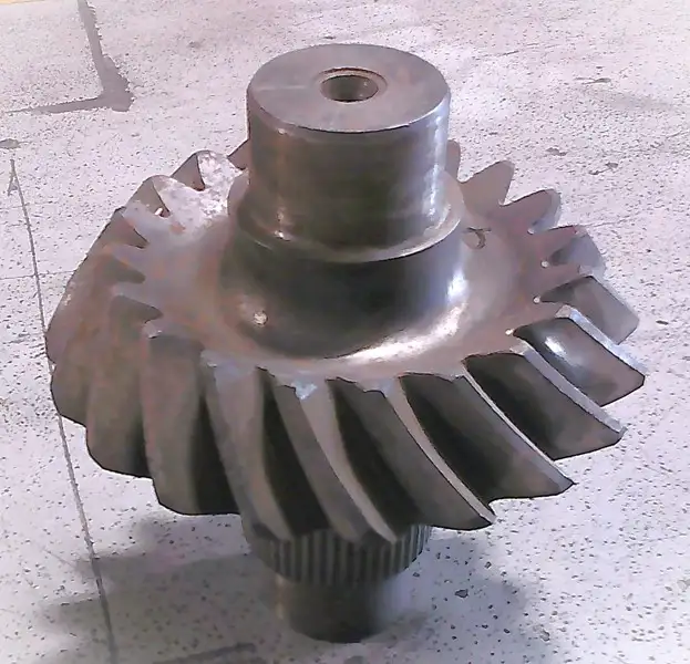 Pinion image