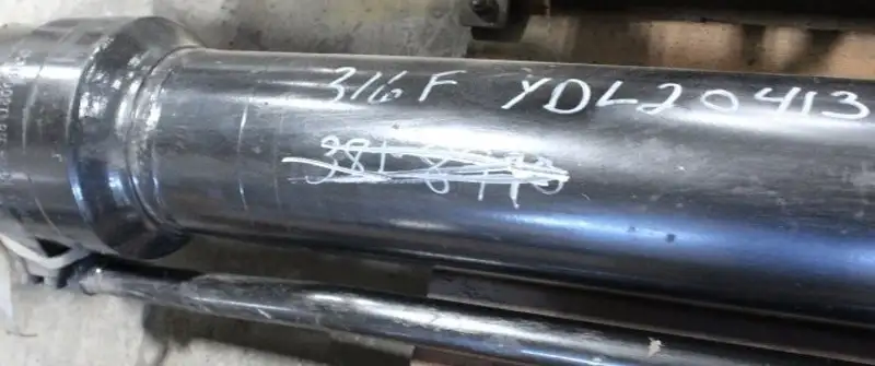 Complete Cylinder Arrangement With Tube And Rod Assemblies image