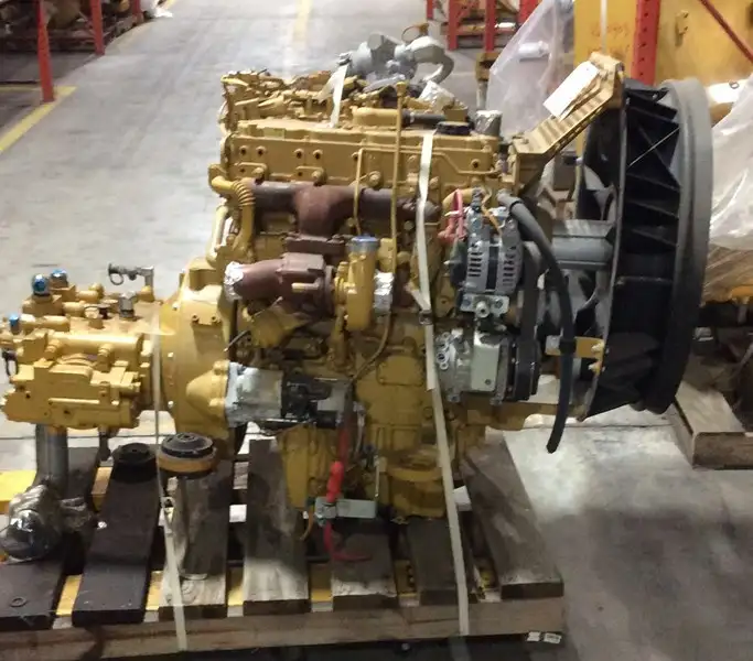 4 Cylinder 4.4 Liter Engine image