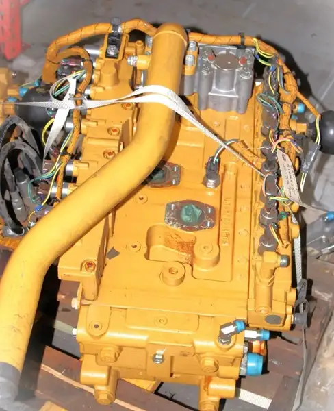 Main Control Valve Group image