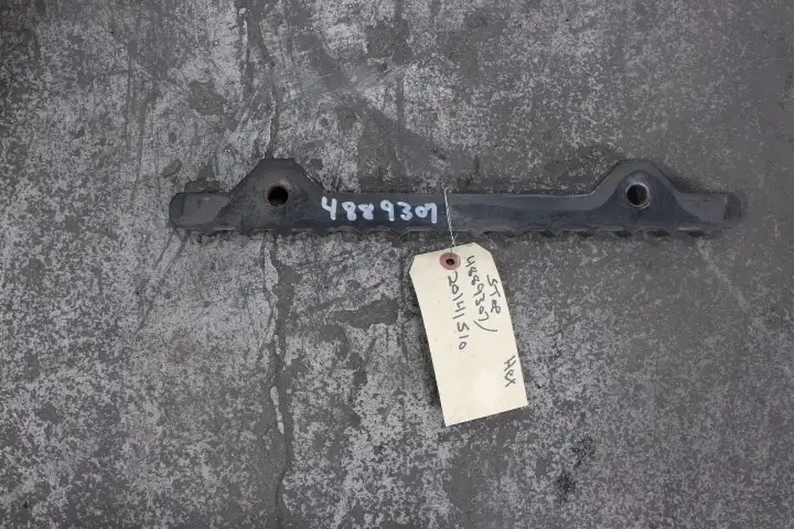 Undercarriage Track Step image