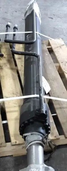 Hydraulic Cylinder Arrangement With Tube And Rod Assemblies image