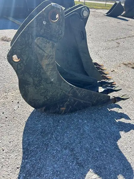 New Backhoe Bucket 12" HD Rock image