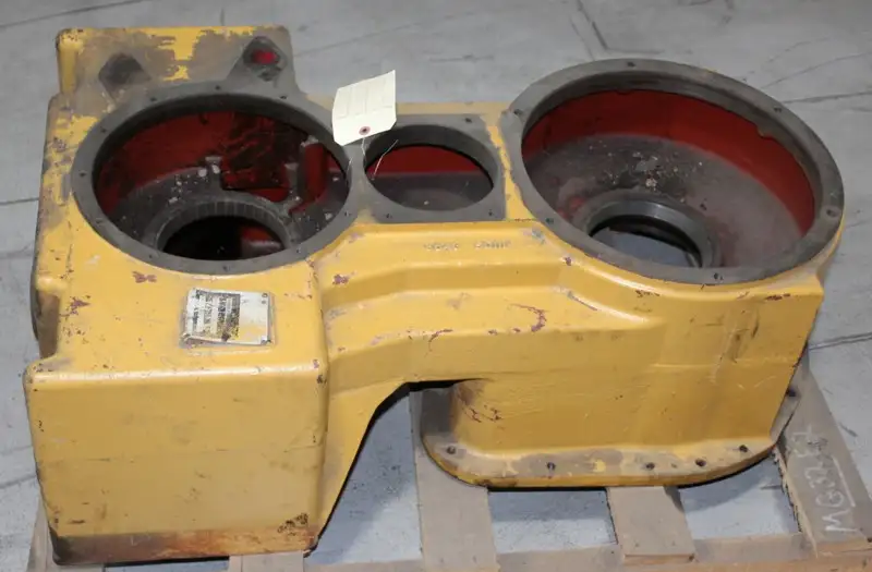 Articulated Truck Gear Case image