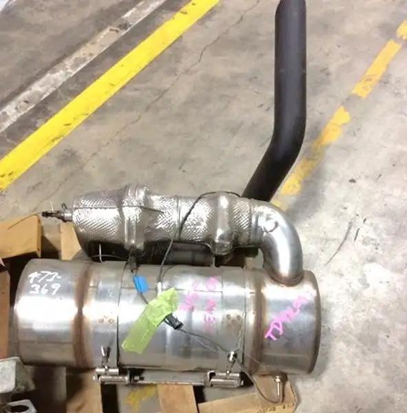 Engine Diesel Exhaust Fluid Module image