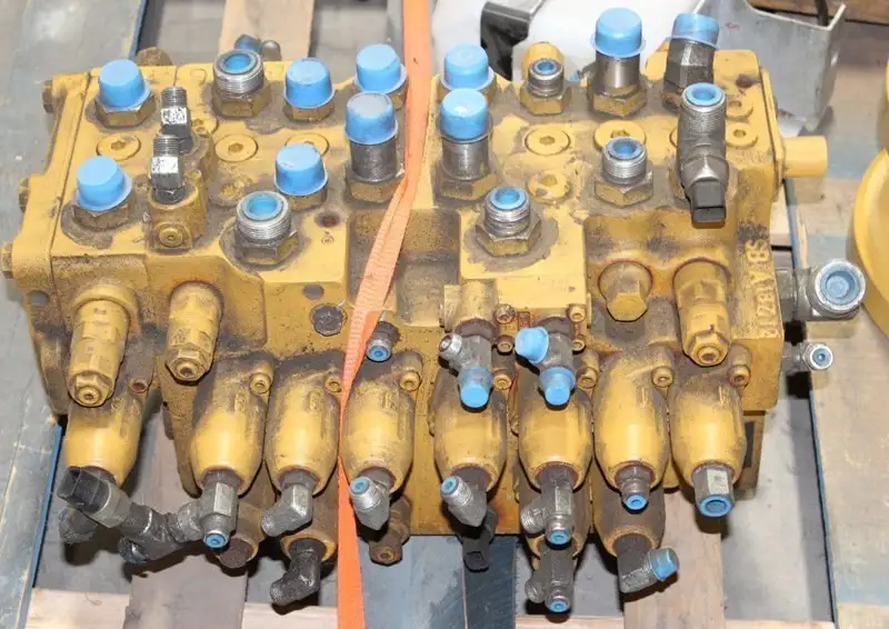 Main Control Valve GP image