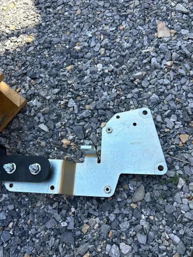 Bracket AS image