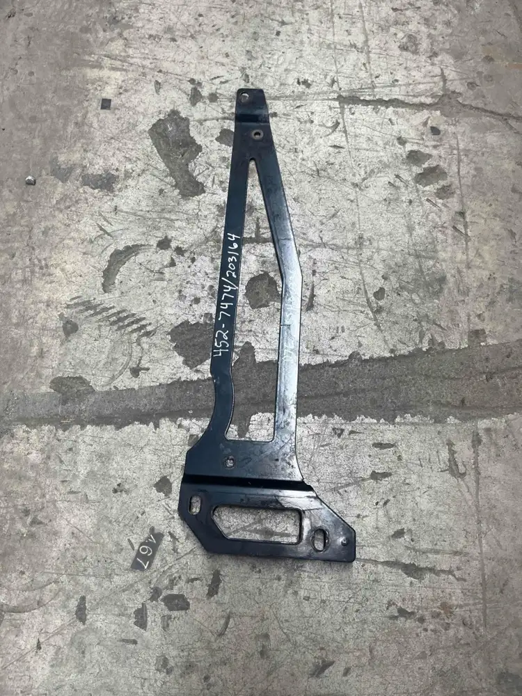 Bracket AS image