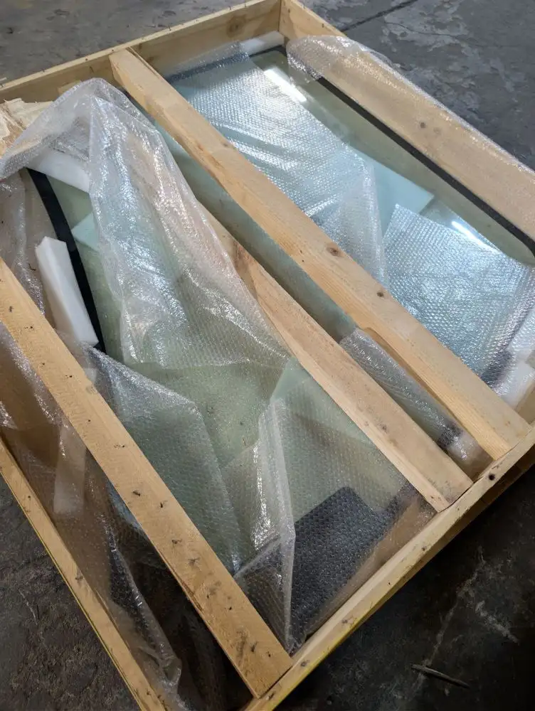 Glass image