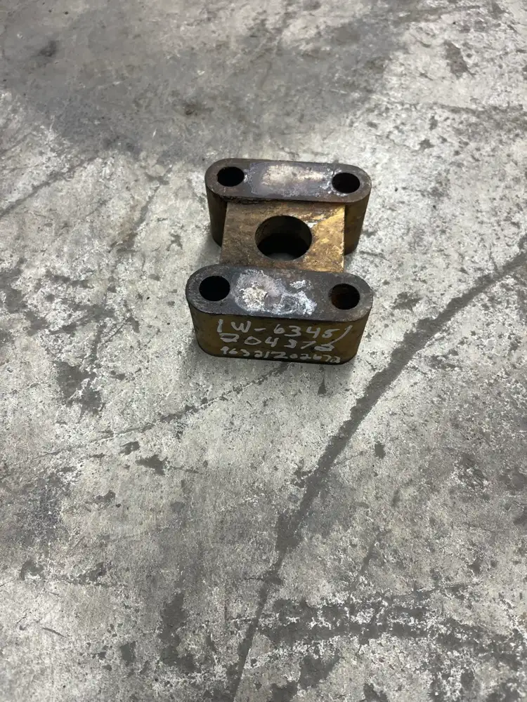 Spacer image