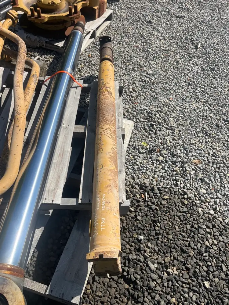 Tube & Yoke image
