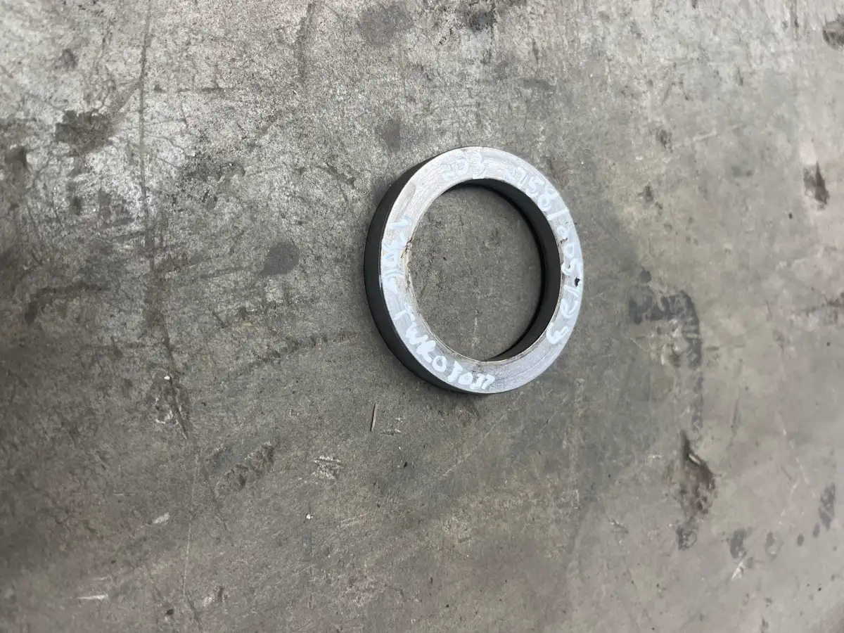 Spacer image