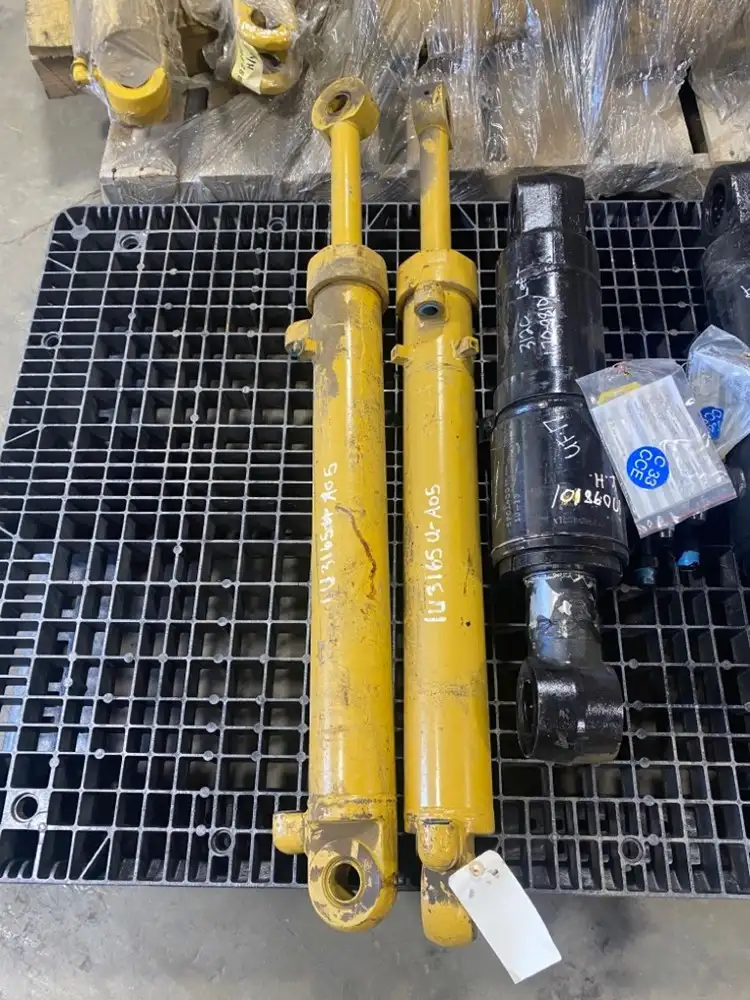 Cylinder G image