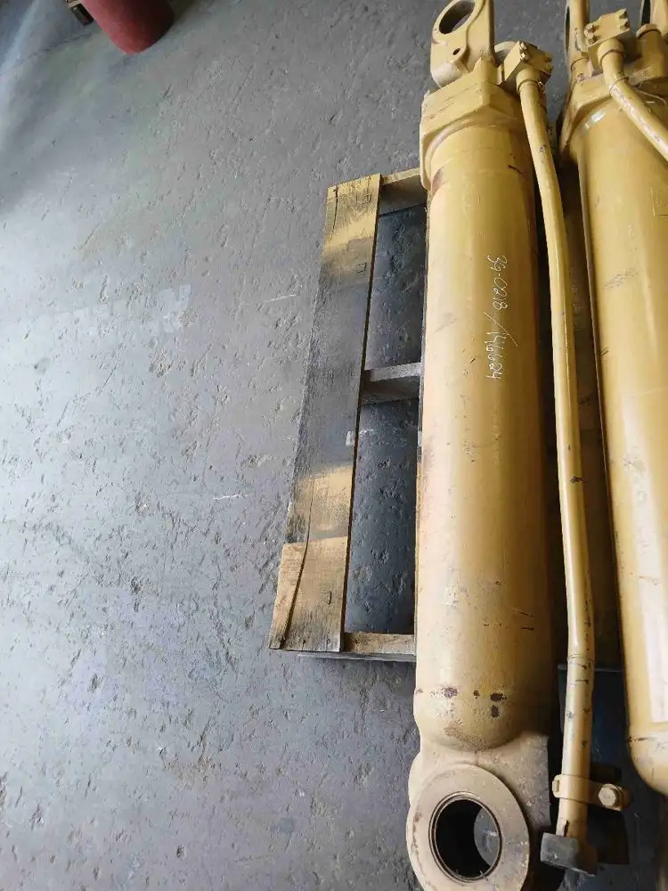 Cylinder G image