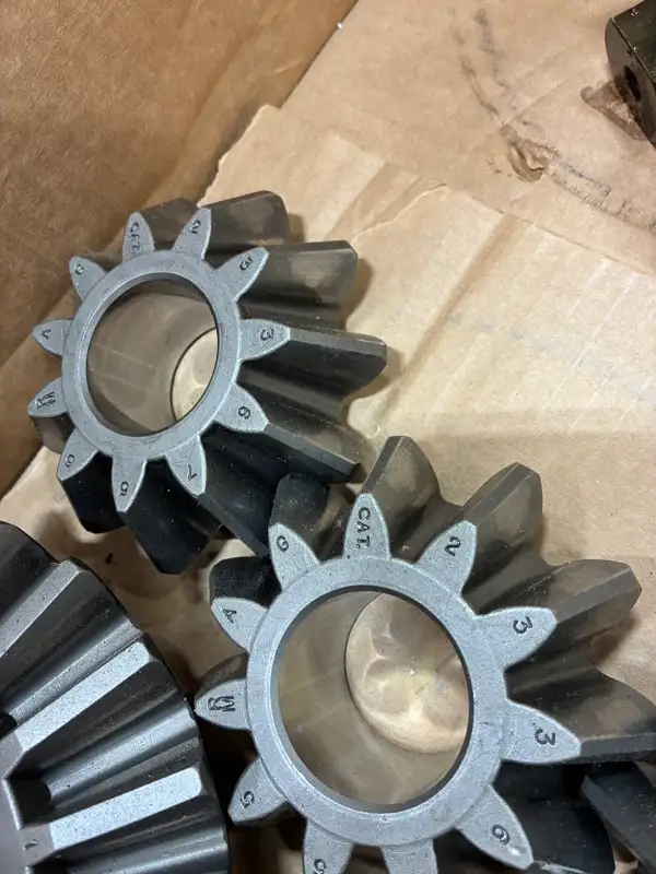 Pinion-dif B image