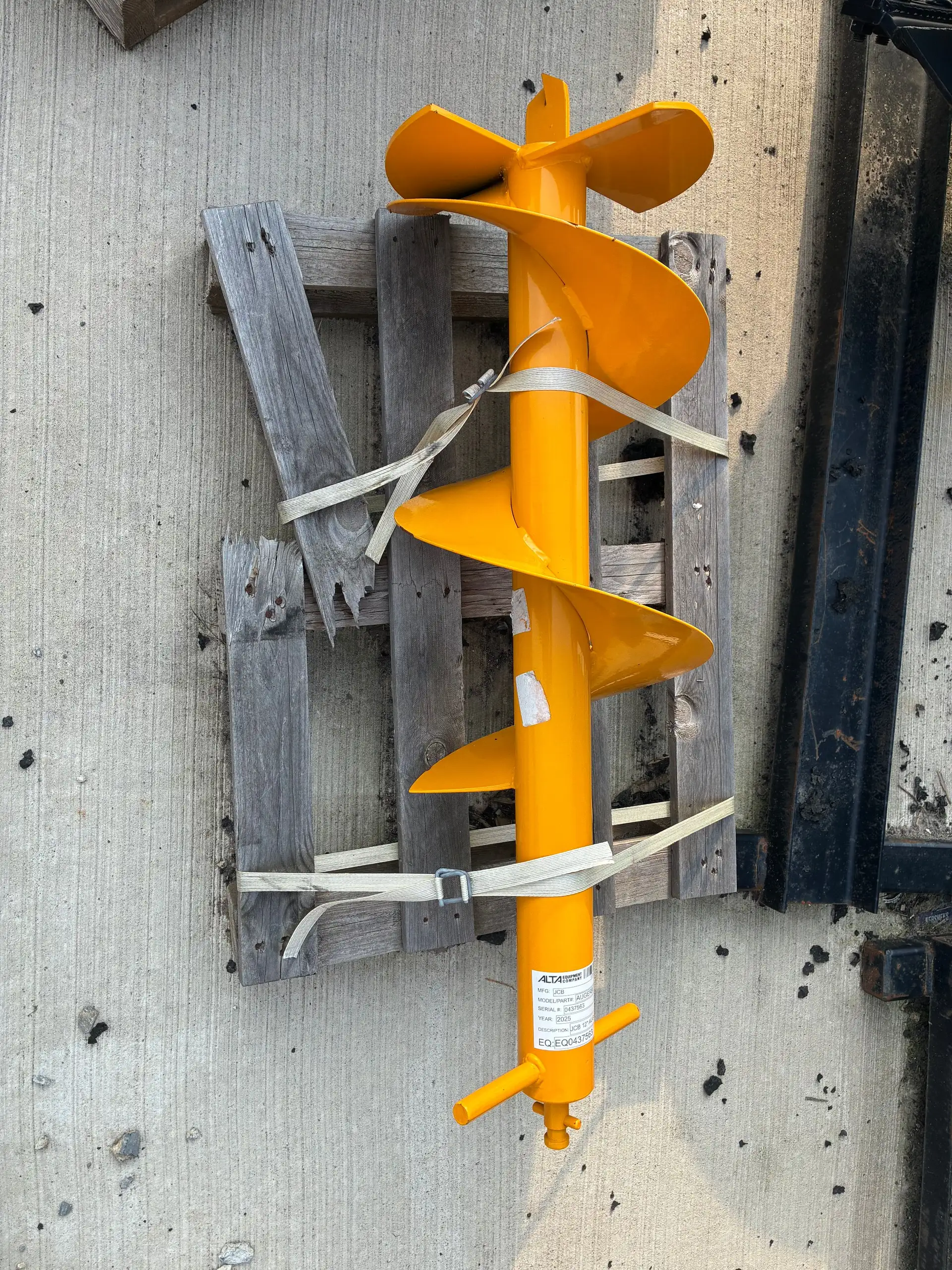 2025 JCB 12" AUGER BIT image