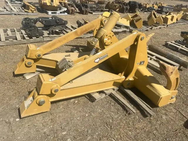 Complete D6T Rear Multi Shank Ripper Assembly image