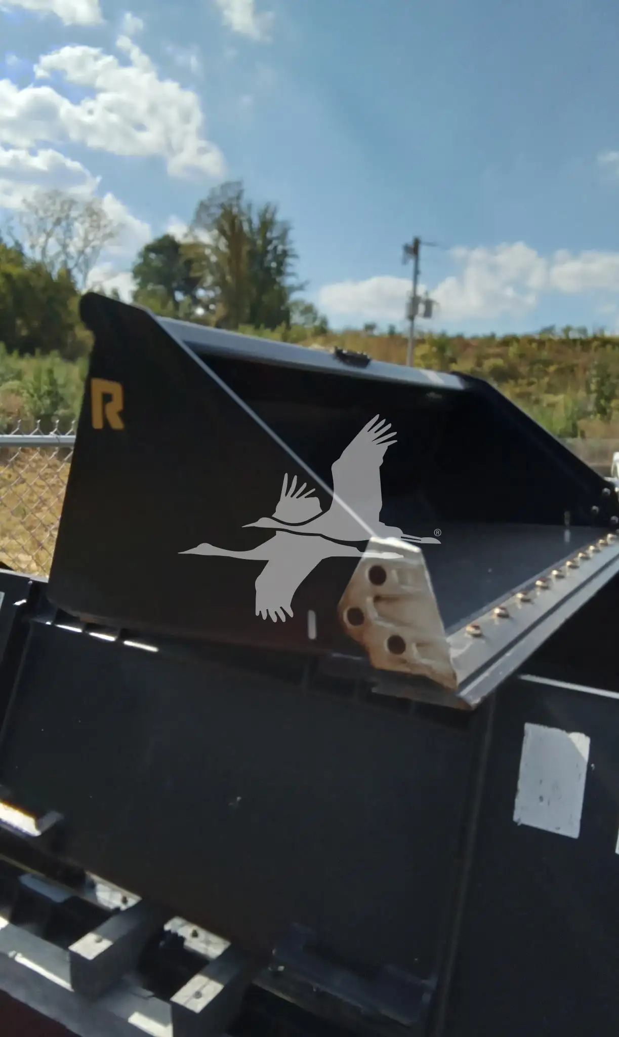 Rockland RLTAKB72 72 in Severe-Duty Low Profile Bucket image