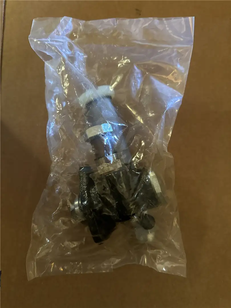 NEW FUEL PUMP image