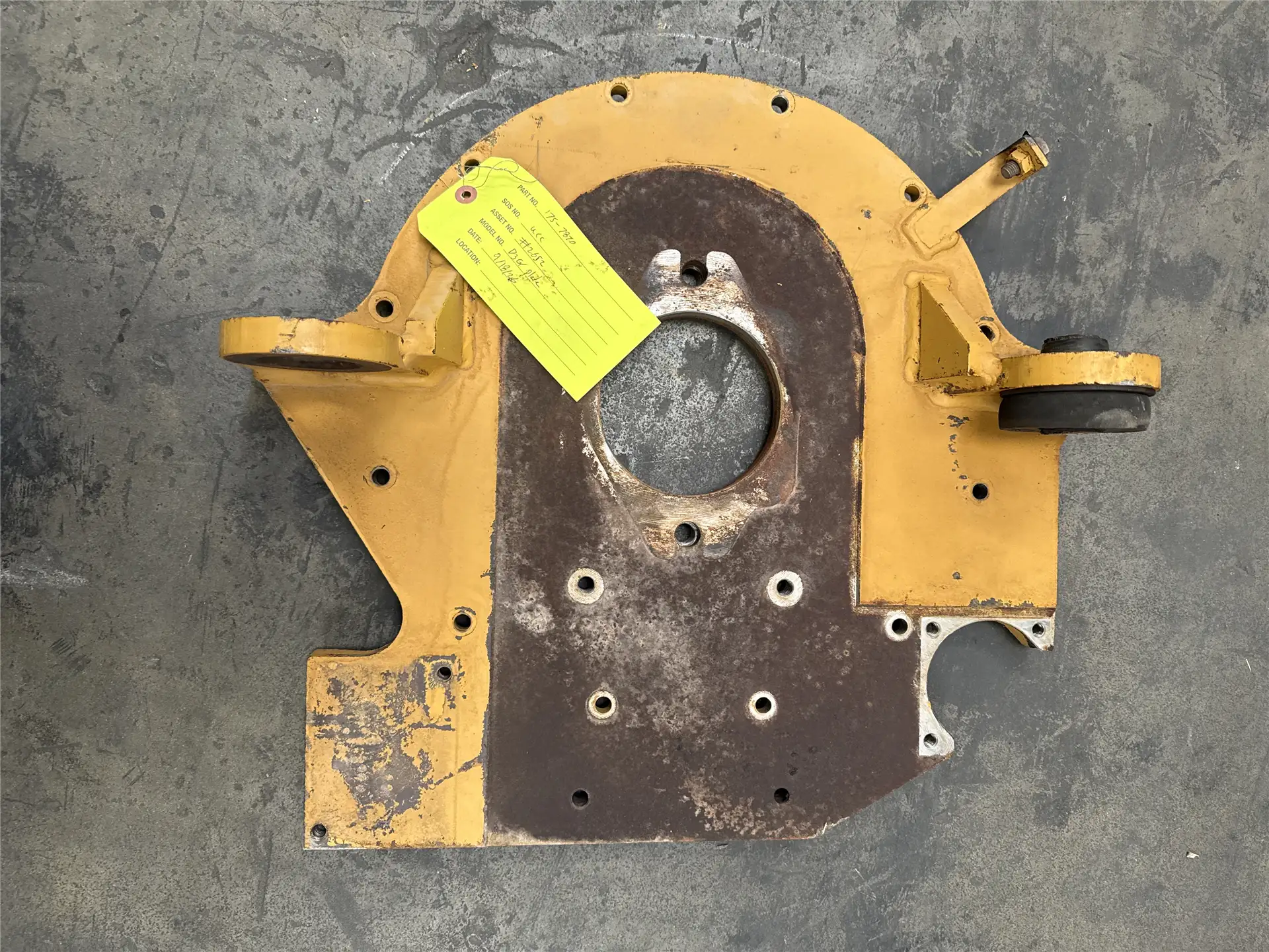 USED PLATE image