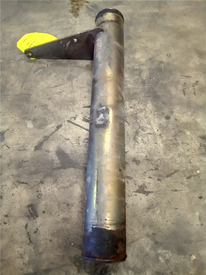 USED PIPE AS image