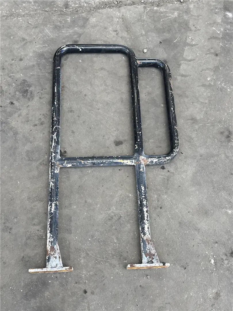 USED HANDRAIL AS image