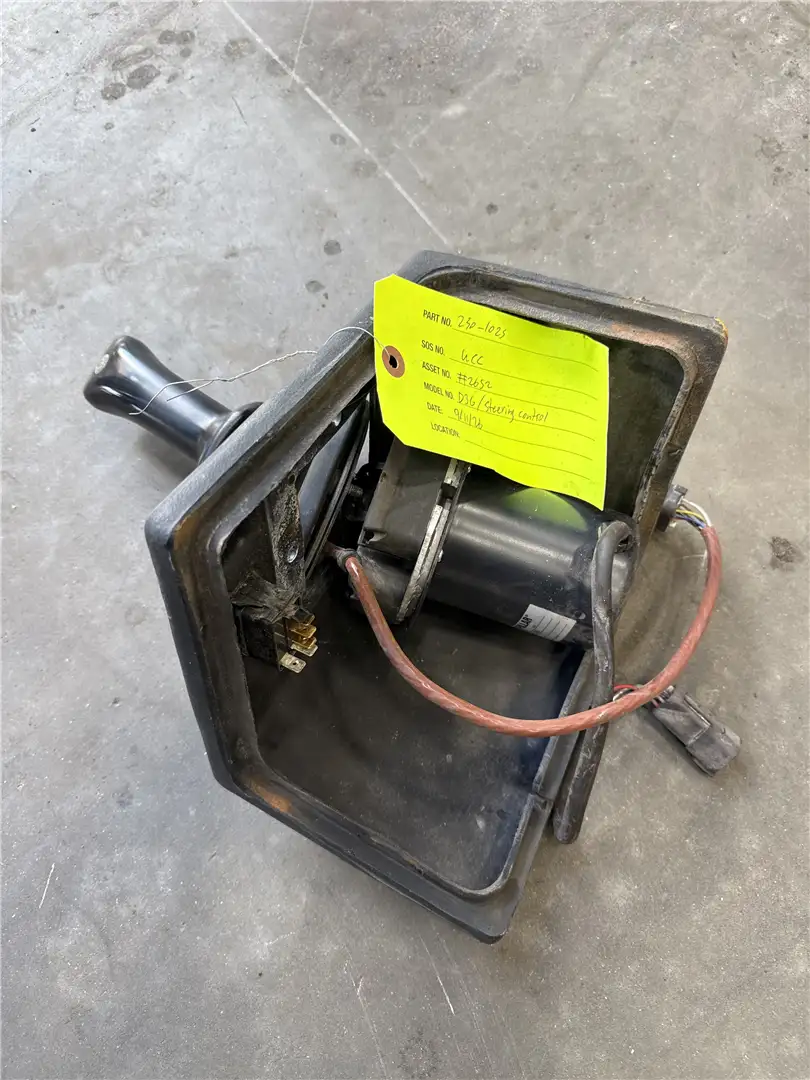 USED STEERING CONT image