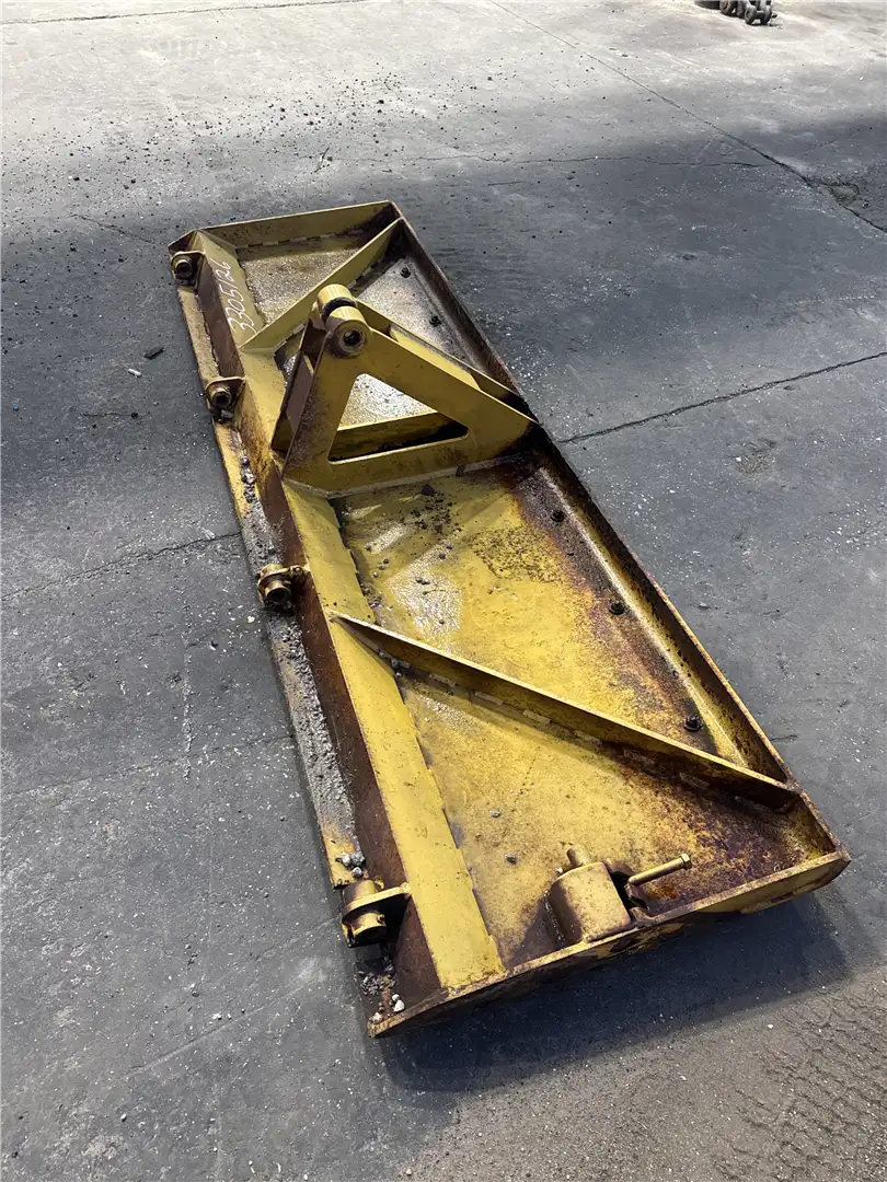 USED DOOR AS image