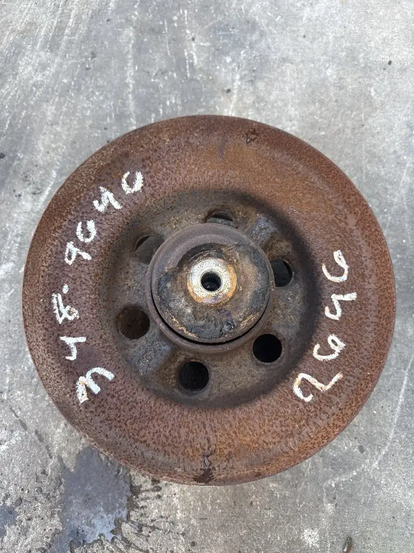 USED IDLER AS image