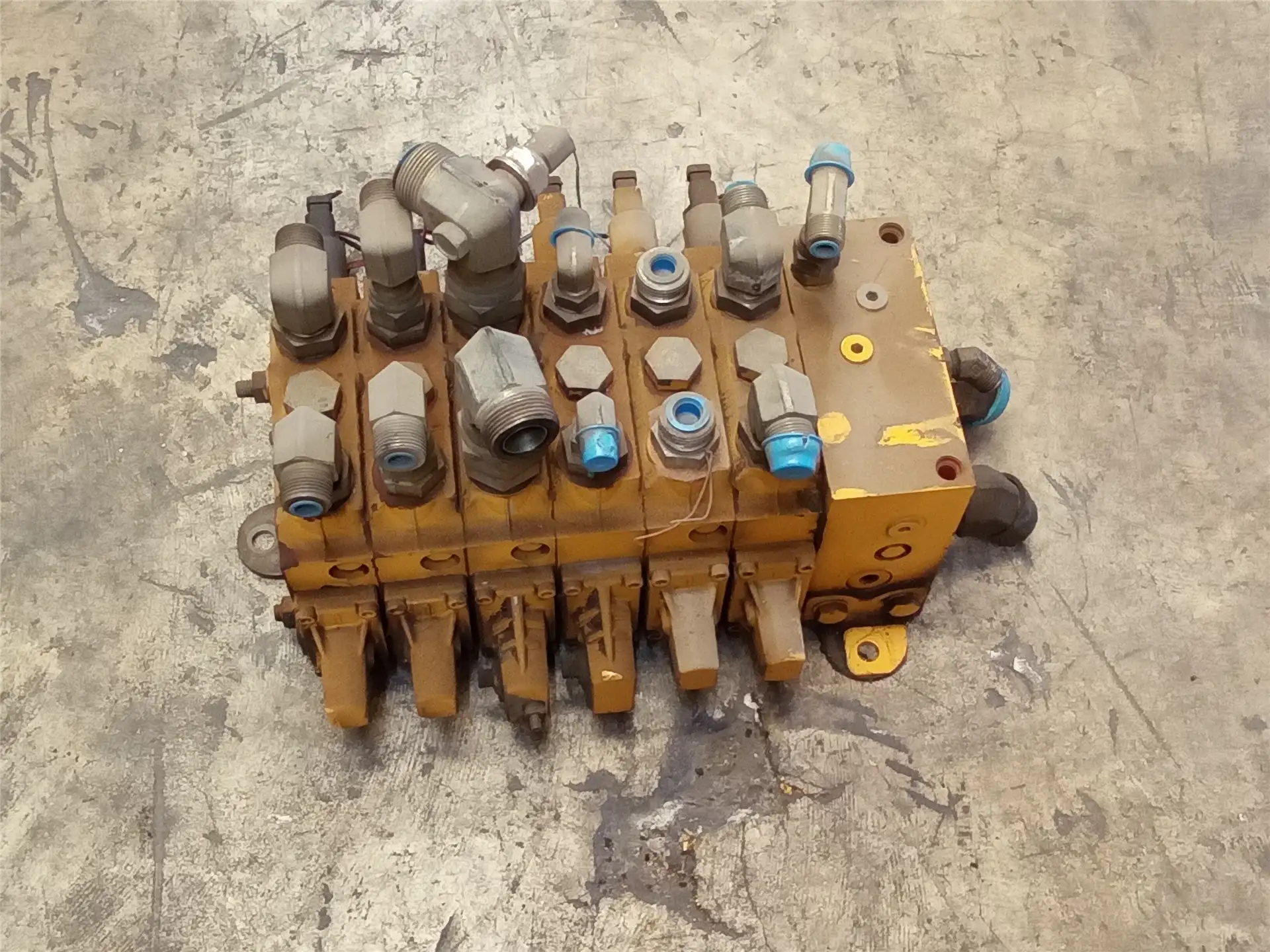 USED VALVE image