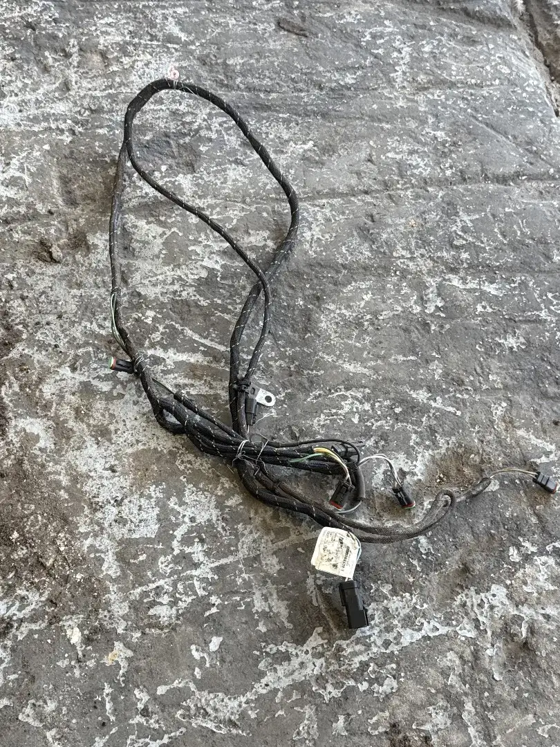 USED HARNESS AS image