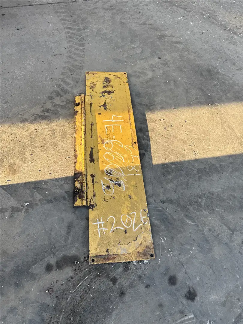 USED GUARD image