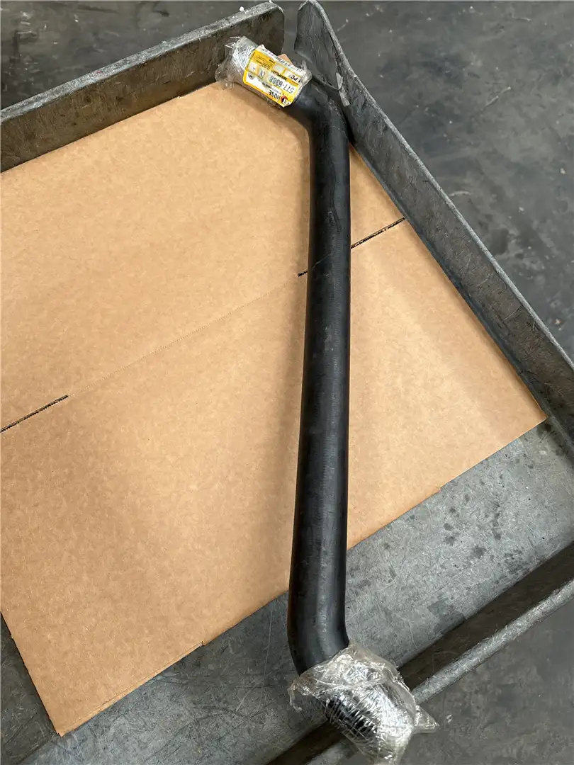 USED HOSE image