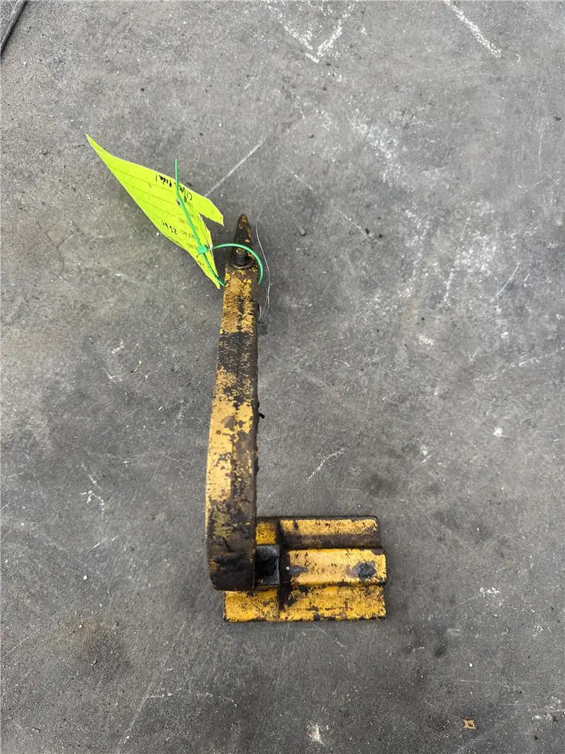 USED PEDAL AS image
