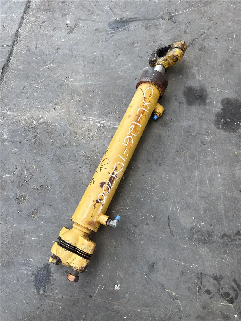 USED CYLINDER image