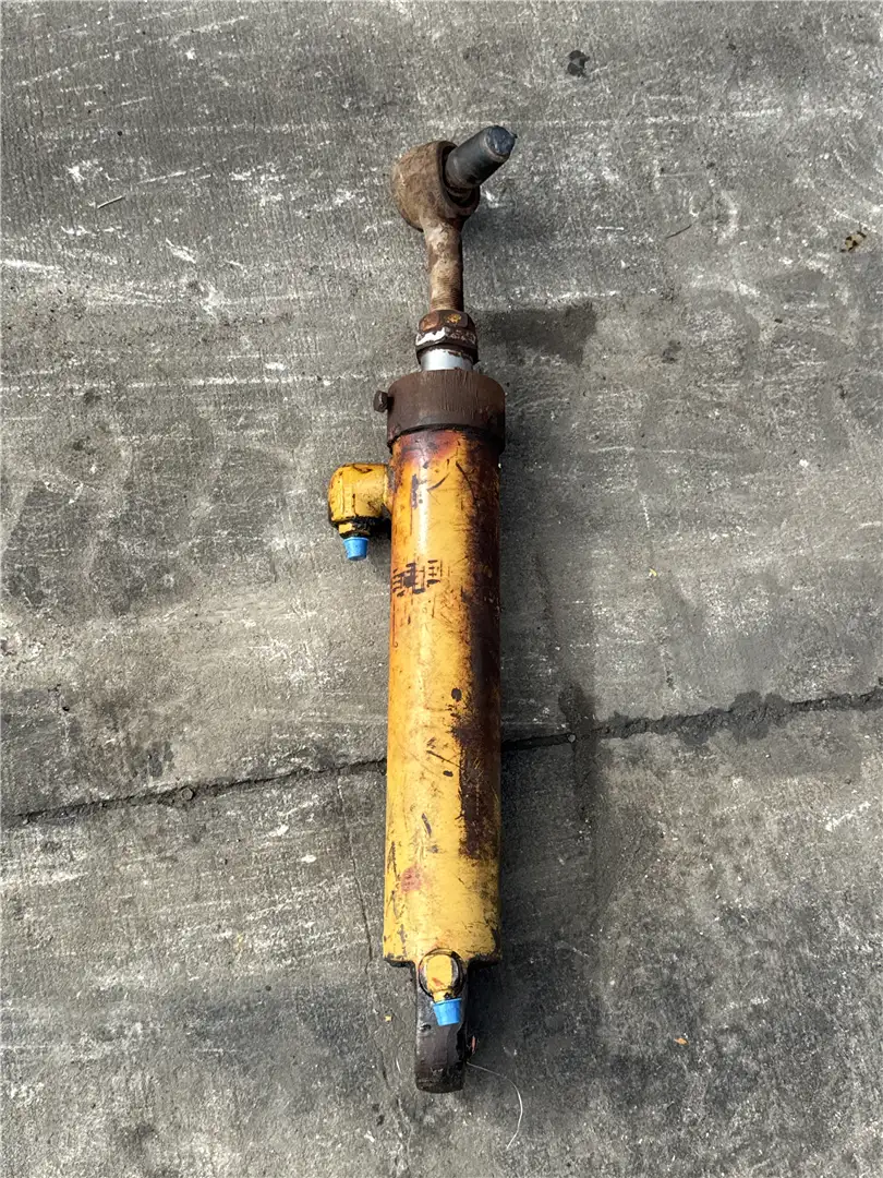 USED STEERING CYL image