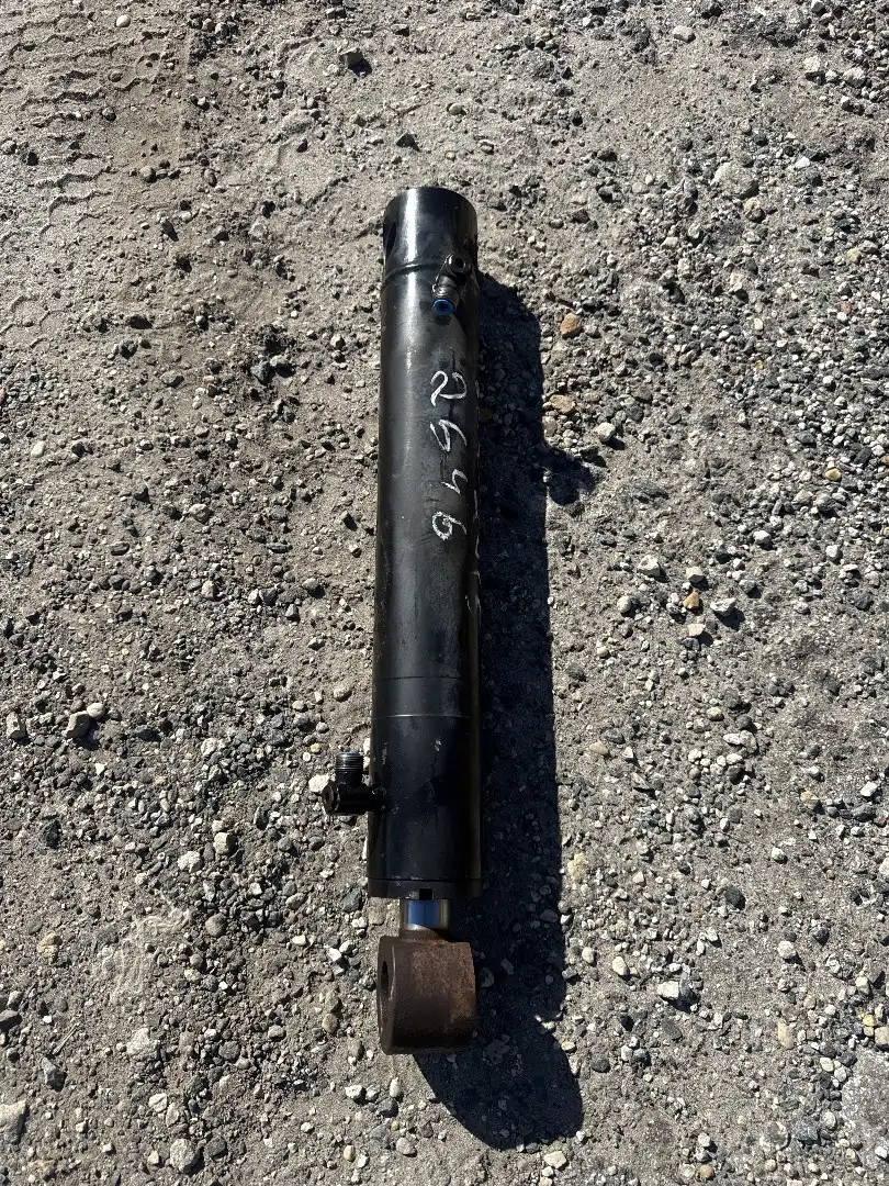 USED RH CYLINDER image