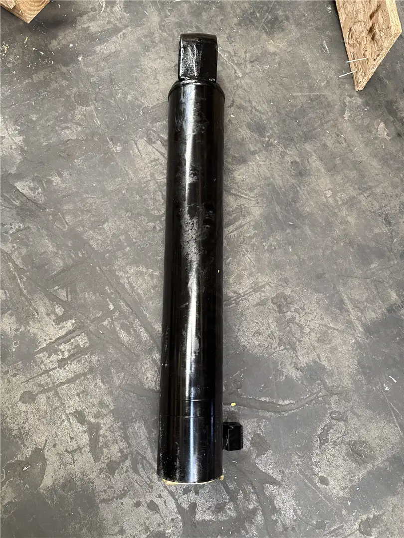 USED CYLINDER image