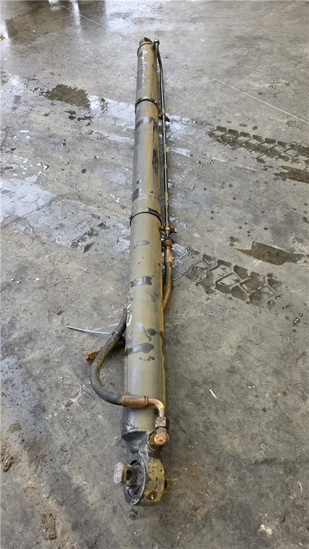 USED HOIST CYL image