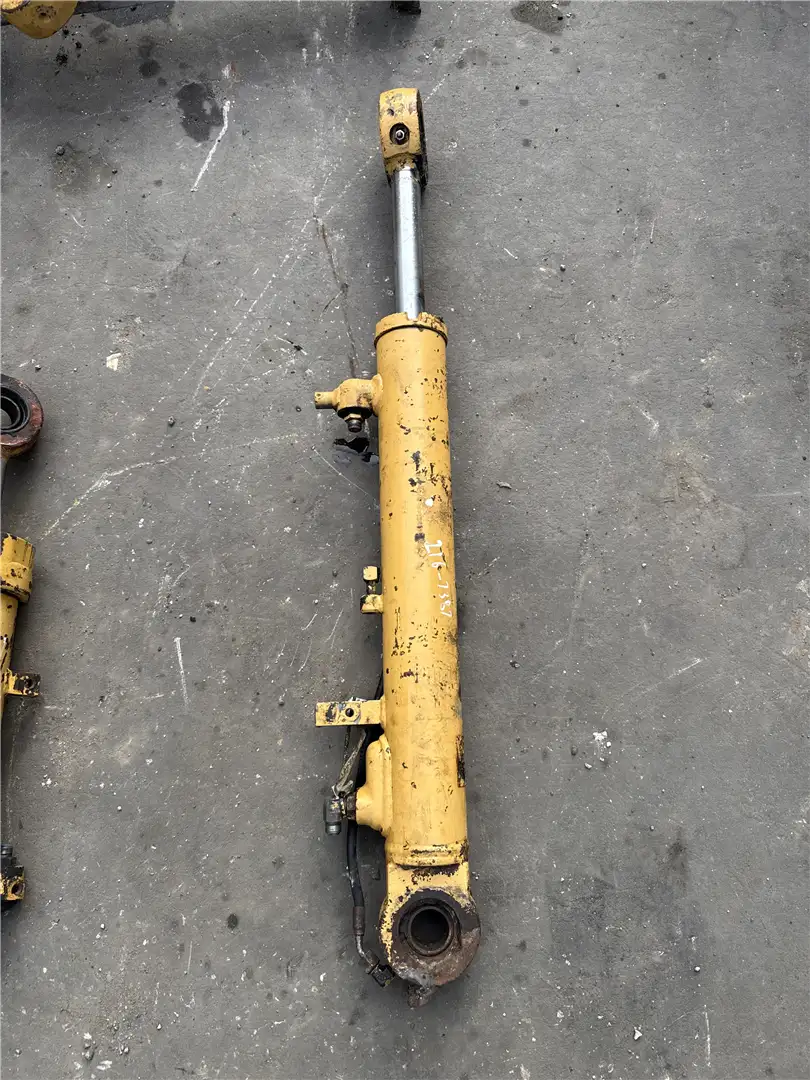 USED CYLINDER image