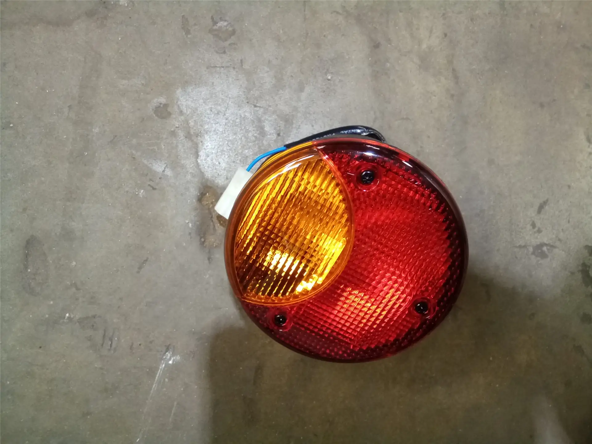 NEW RH REAR LAMP image