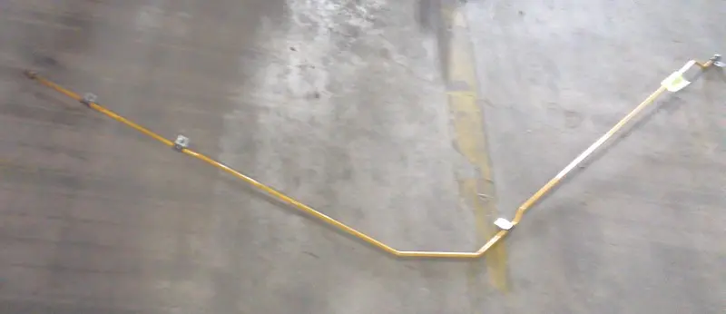 Fluid Carrying Tube Assembly image 1
