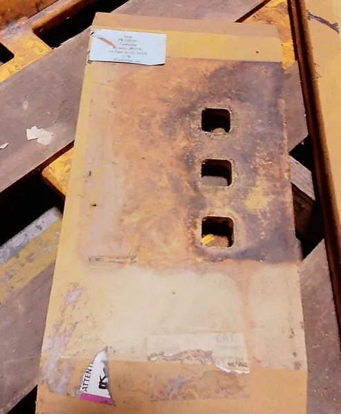 Bucket Cutting Edge 40MM Bolt ON image 1
