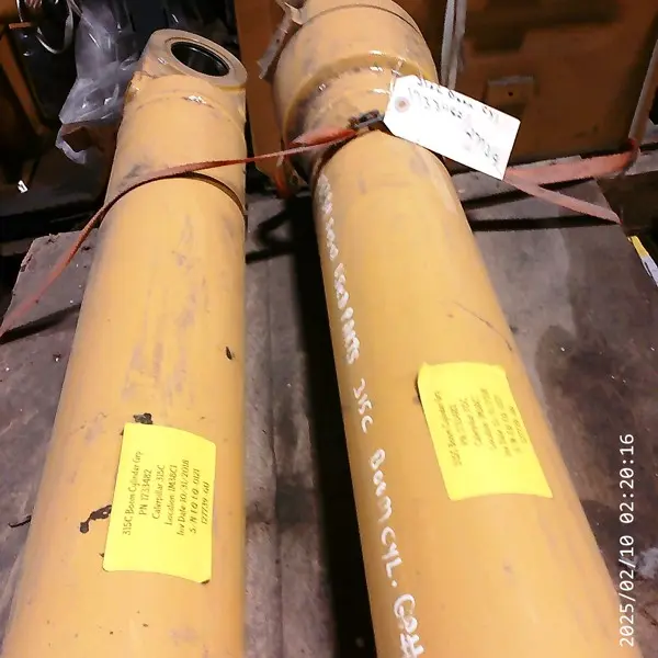 Complete Cylinder Arrangement With Tube And Rod Assemblies image 1