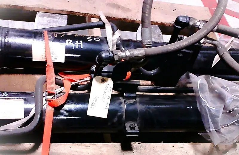 Cylinder & Lines Gp-boom image 1