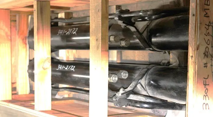 Hydraulic Cylinder Arrangement With Tube And Rod Assemblies image 1