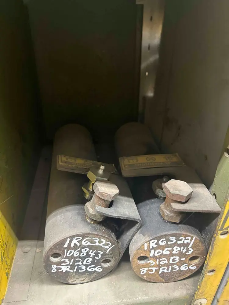 Cylinder image 1