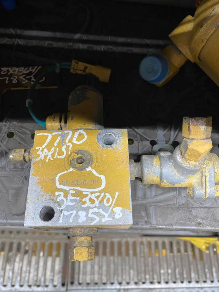 Manifold image 1