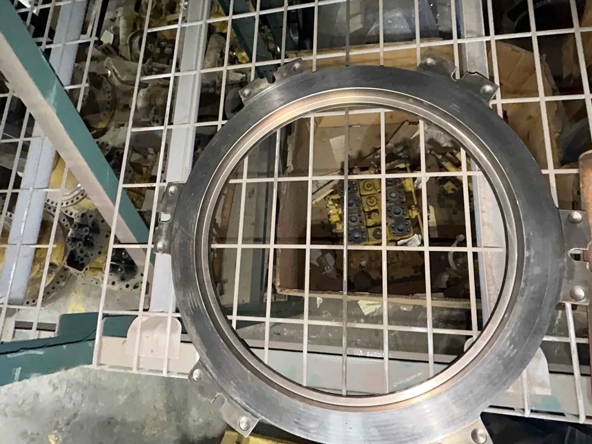 Piston image 1